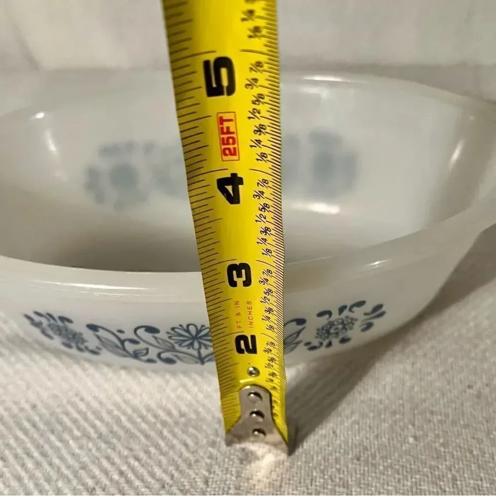 Glasbake 1 Qt Oval Casserole w/ Blue Daisy Floral Design.Used As Prop On TV Show